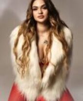 Antonina +971529750305